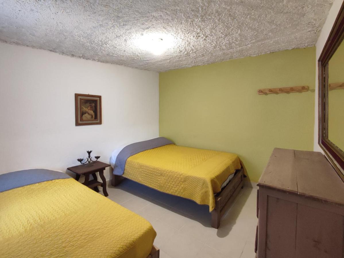 Hostal Ikal San Cristobal de las Casas Ruang foto